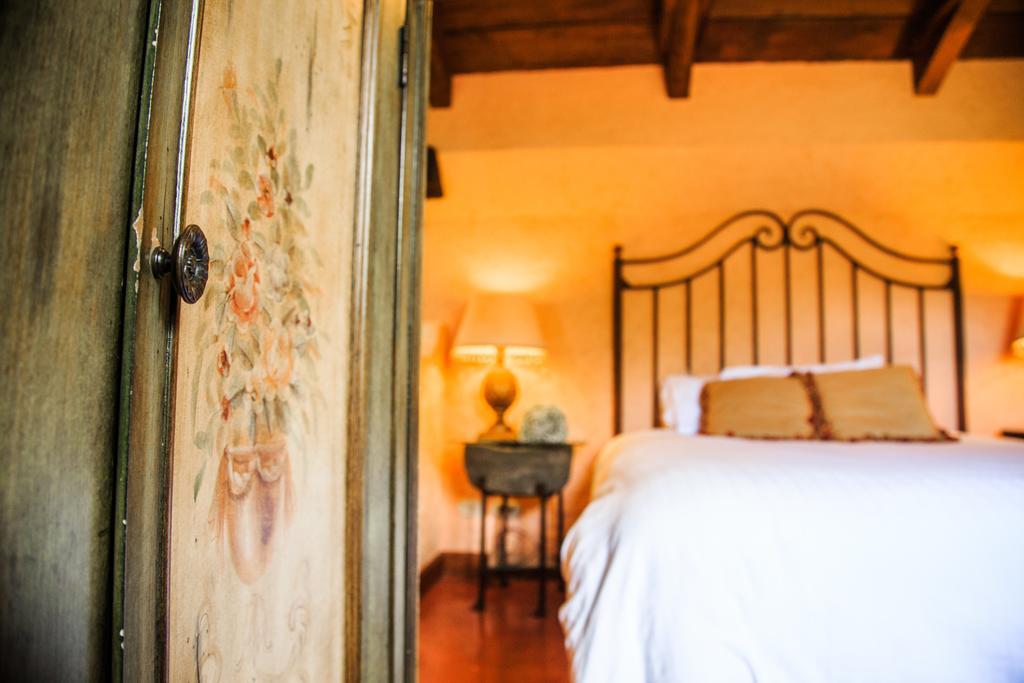 Hotel Lo De Bernal アンティグア・グアテマラ エクステリア 写真